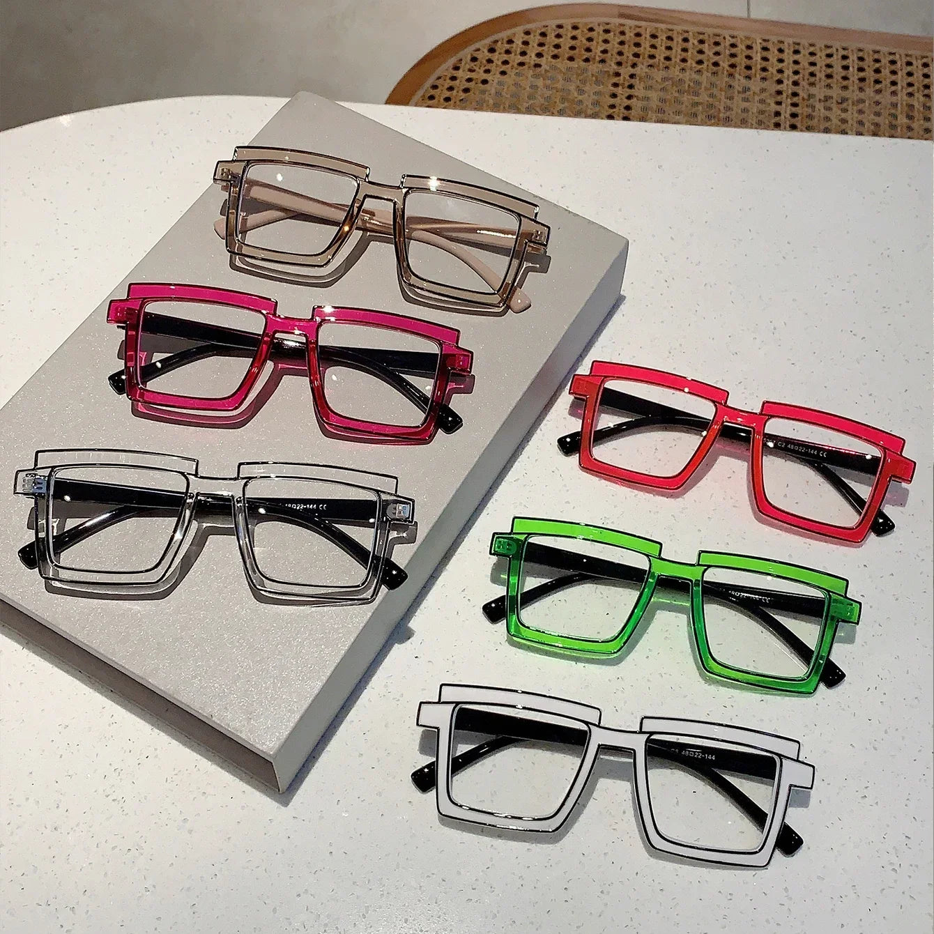 Vintage Square Eyeglasses™